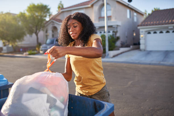 Best Commercial Cleanout Services  in Troy, NY